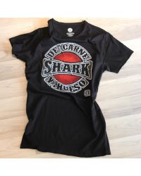 Camiseta Shark alma negra