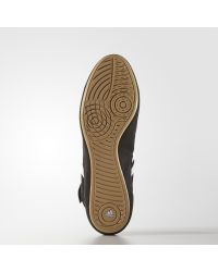 BOTA ADIDAS HVC 2