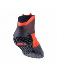 BOTA ADIDAS MATT WIZAR CARBONO/NEGRO