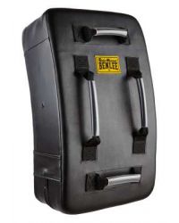 ESCUDO CURVO BENLEE "TREMBLE" Rocky marciano