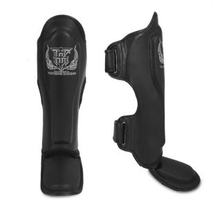 Espinillera Top King Black