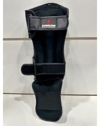ESPINILLERAS ARROW T1 NEGRAS