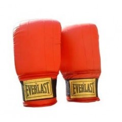 Guantillas y guantes de saco de boxeo